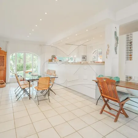 Il Cappero View & - Goelba Проккио